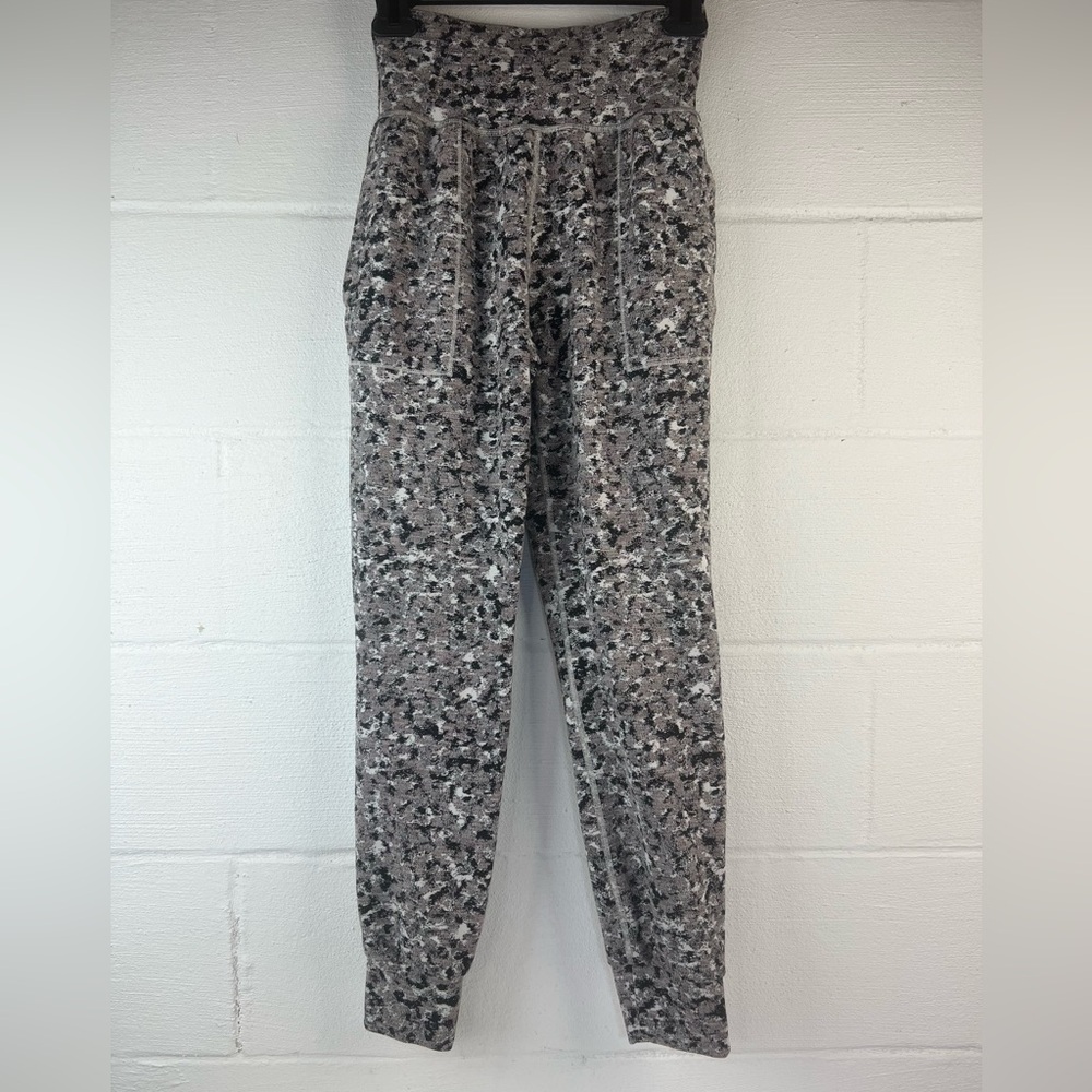 Athleta Textured Salutation Jogger, XS